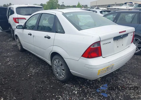 2005 Ford Focus Zx4 from USA, damaged, VIN 1FAFP34N55W206048